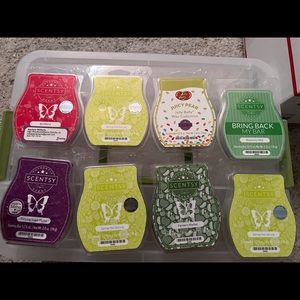 8 scentsy bars!